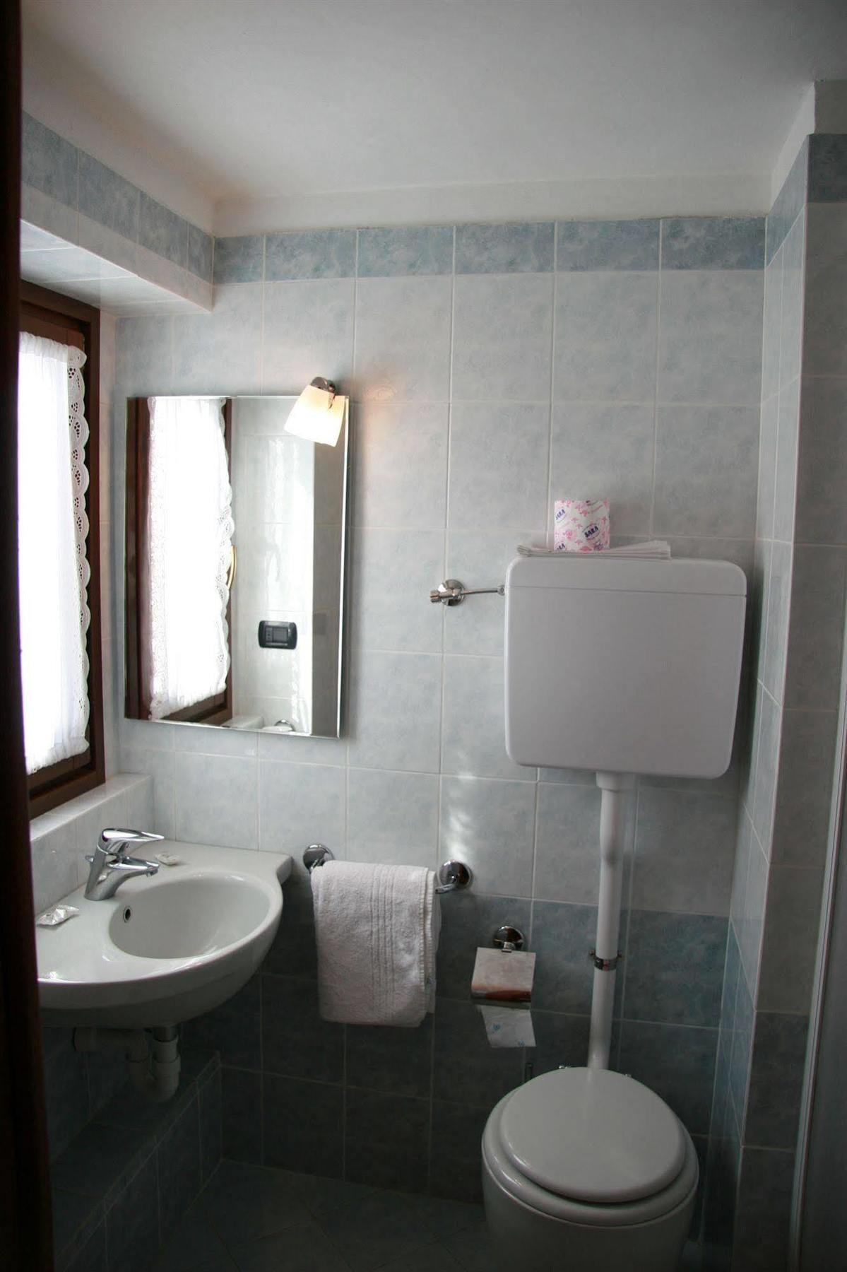 Albergo Villa Anna Maria Champoluc Exterior foto